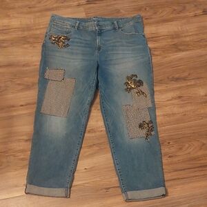 Chicos Platinum Boyfriend Embroidered Patchwork Cropped Jeans Sz 3